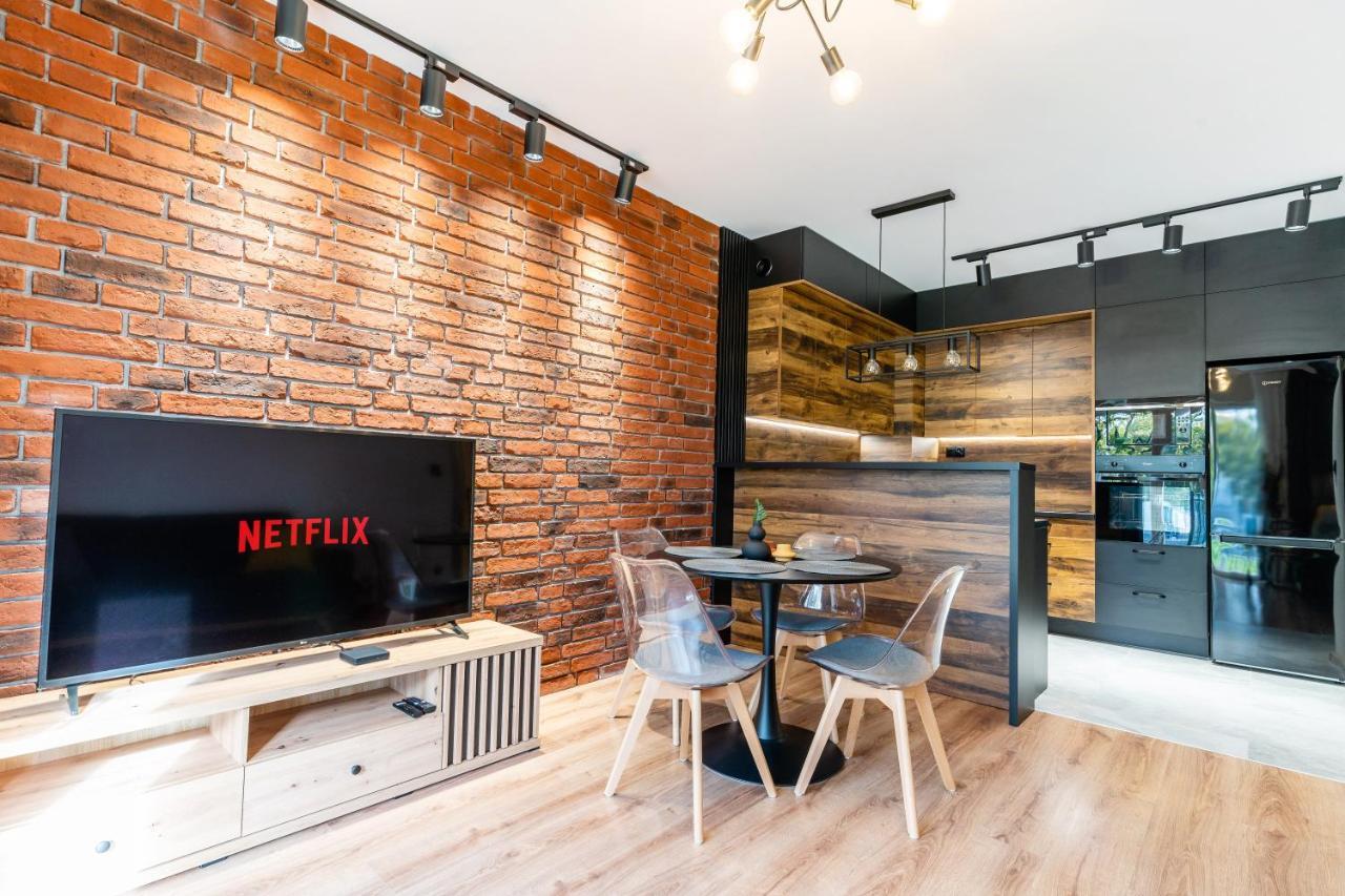 Loft Apart - Loft Nad Rzeka, Centrum, Parking, Winda, Netflix Iława Eksteriør bilde